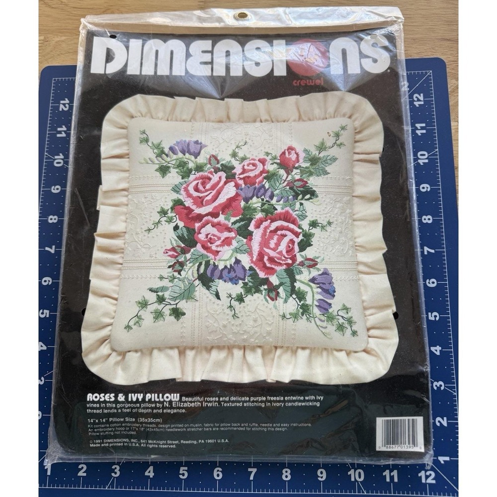 Dimensions Crewel Kit‎ Roses & Ivy PILLOW Kit 1395 14" X 14" SEALED